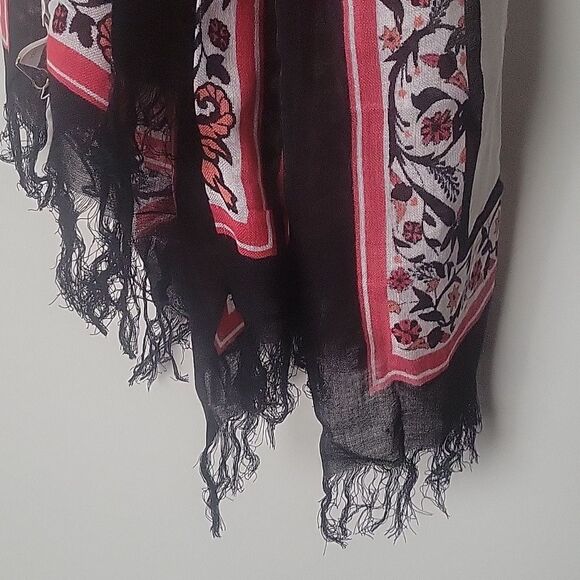 Alice Temperley  Nijinsky Wool Scarf Red Black Fringe Boho Floral Paisley Sarong - Picture 4 of 8